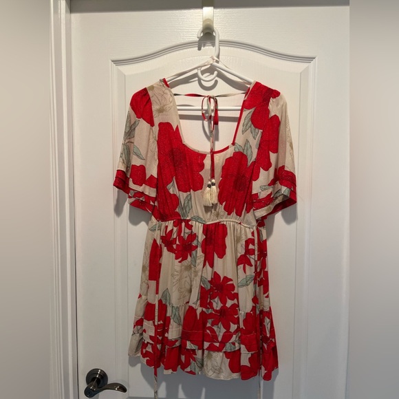 Darling Boutique Brand BOG Collective Red Flower Dress - size XS - like new - Picture 2 of 5